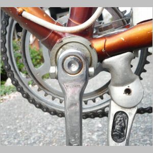 07_L_crank_kickstand.jpg